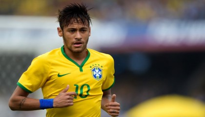 开云体育APP下载-老鹰粉碎马刺，杰伦·格林在2026世界杯接管比赛的序章