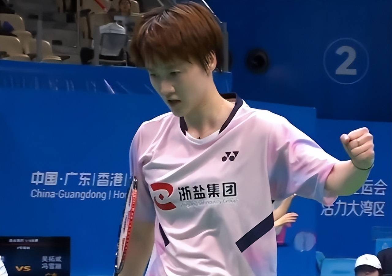 中国队翻盘韩国队,陈雨菲刷新纪录 中国队翻盘韩国队,陈雨菲刷新纪录